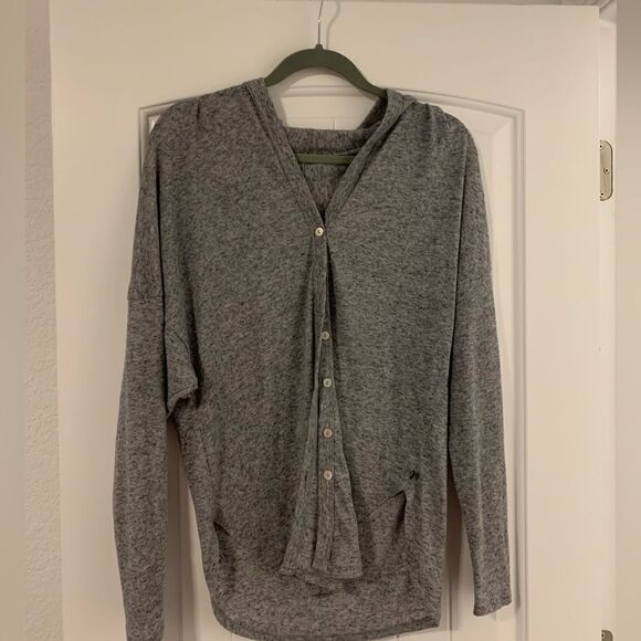 Victoria’s Secret lightweight cardigan.  Size:  SP.  Soft. - Picture 1 of 5